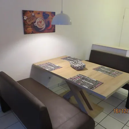 Am Hofgarten * Langenfeld (Eifel)