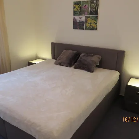 Am Hofgarten Langenfeld (Eifel)